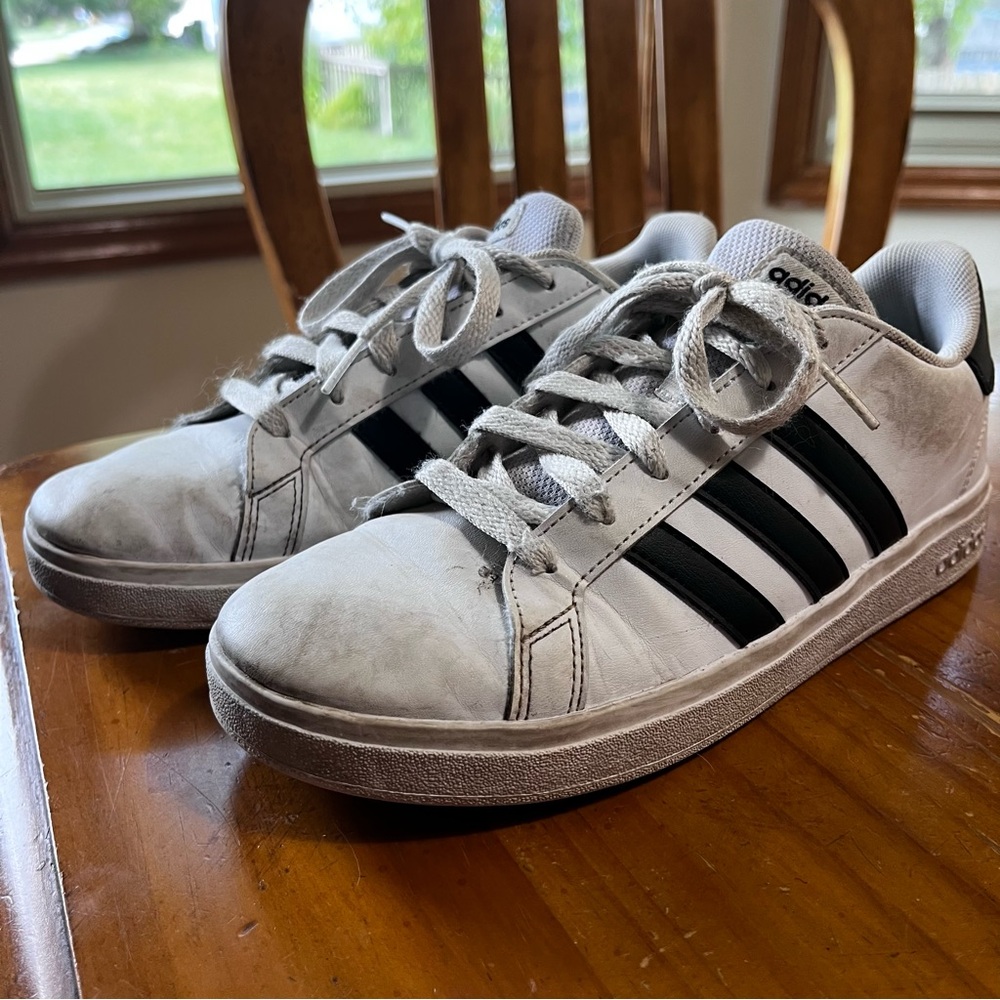 Classic Adidas Sneakers size 5